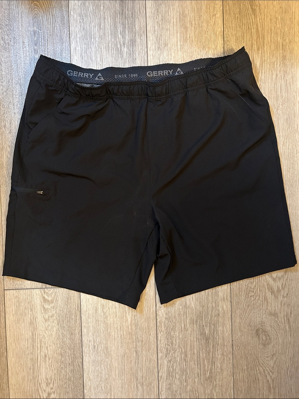 Gerry Weber Black Athletic Shorts with Zip Pocket